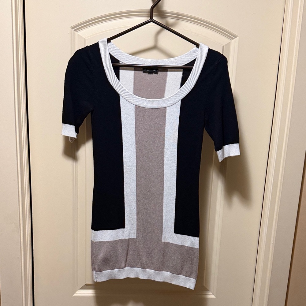 Le Chateau Elegant Black and Tan Mini Dress